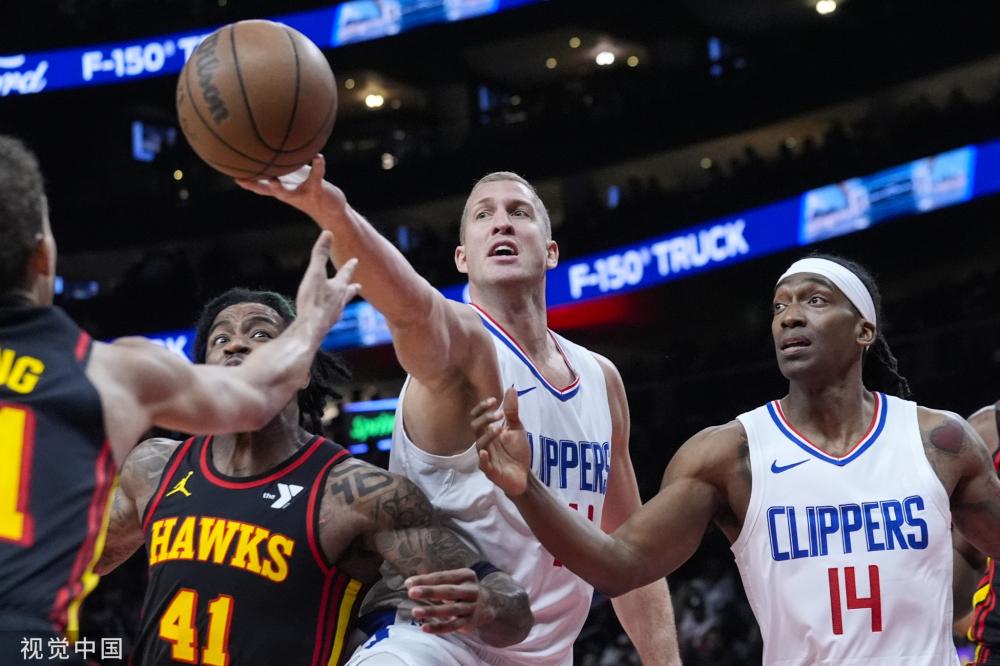 他能够在不 他能够在不